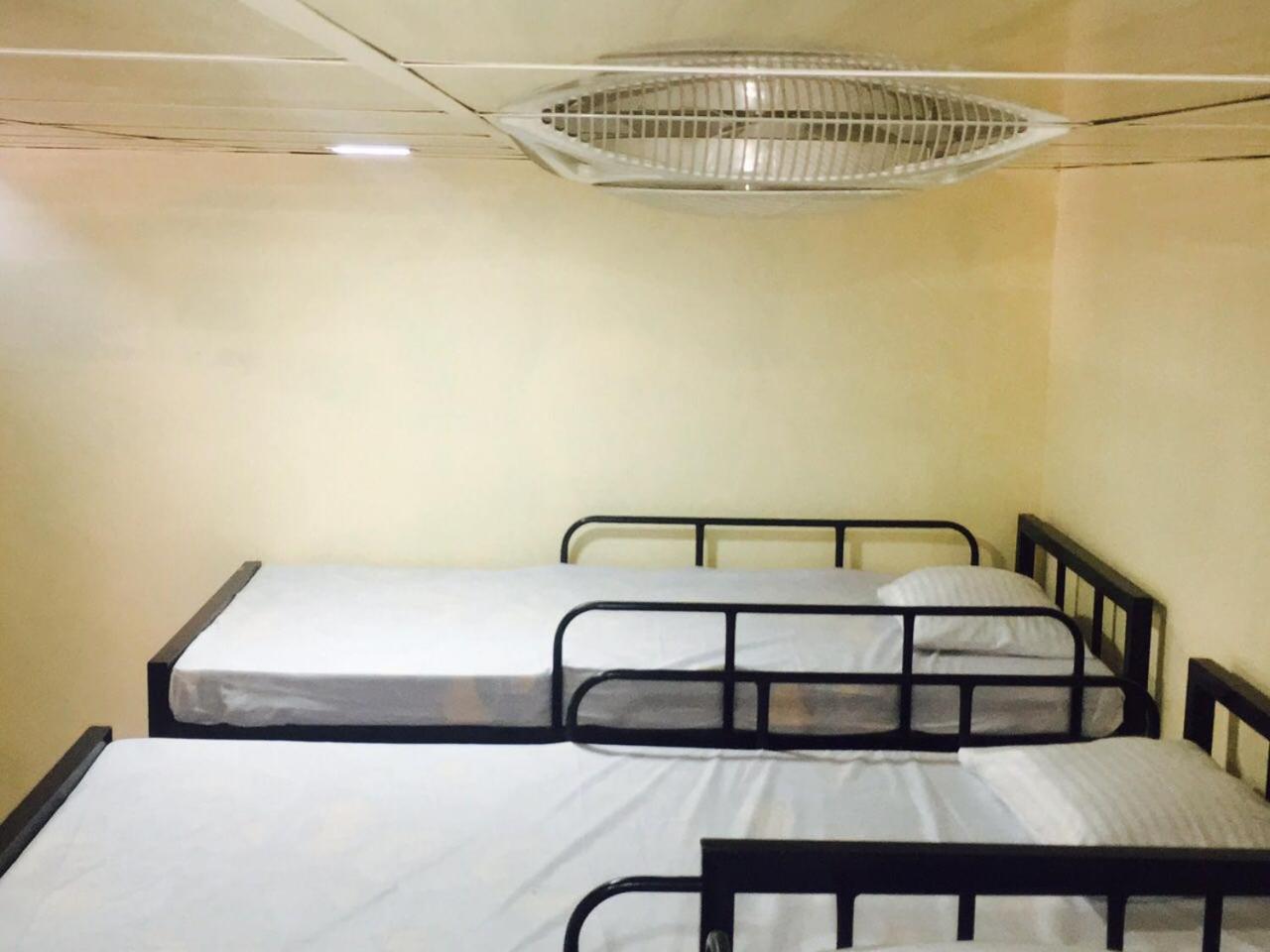 J Hostel Κάντι Εξωτερικό φωτογραφία