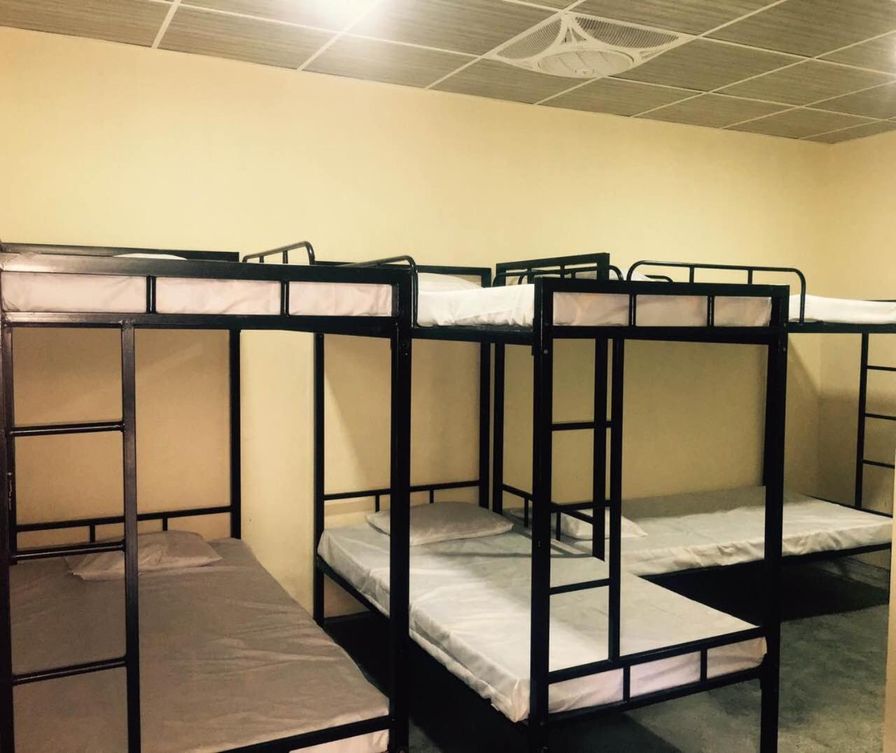 J Hostel Κάντι Εξωτερικό φωτογραφία
