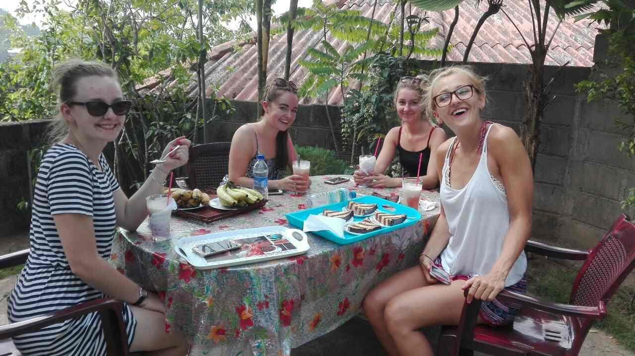 J Hostel Κάντι Εξωτερικό φωτογραφία