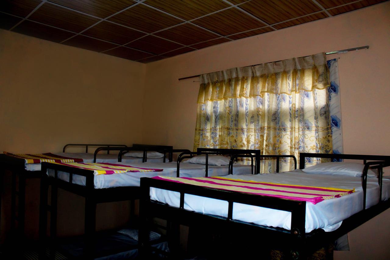 J Hostel Κάντι Εξωτερικό φωτογραφία